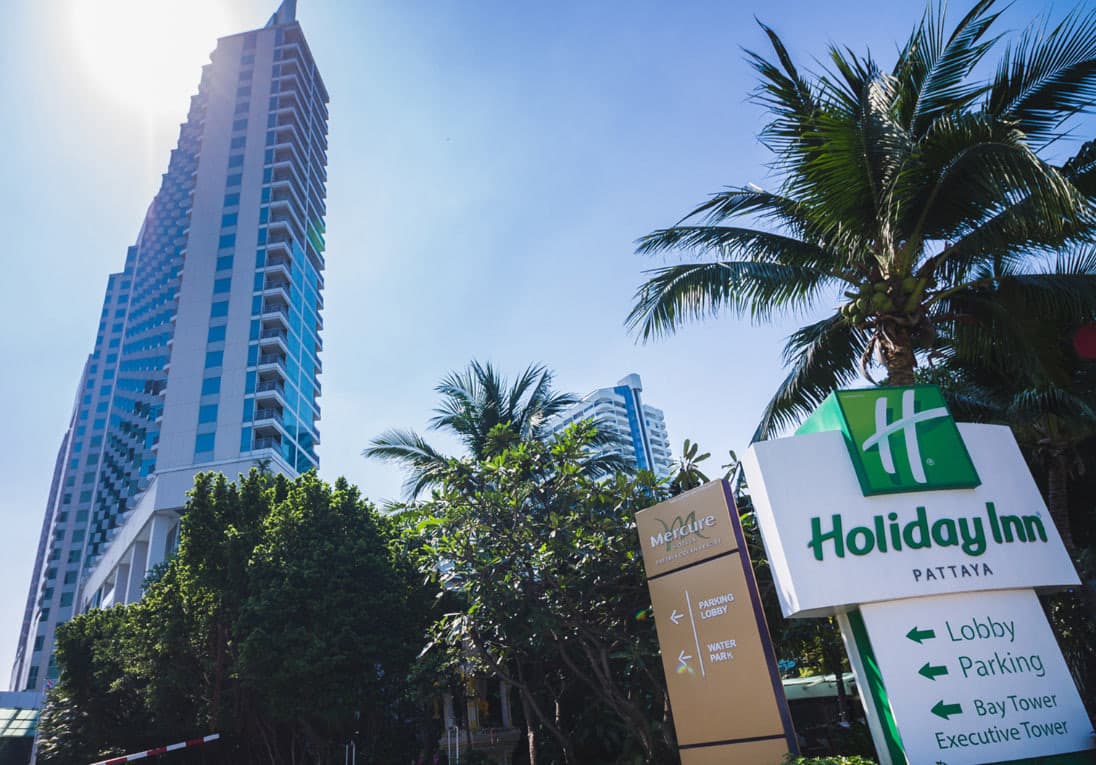 Holiday Inn Pattaya by IHG — апартаменты с видом на море — фото 4